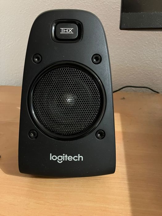Colunas Logitech Z623 2.1 400w