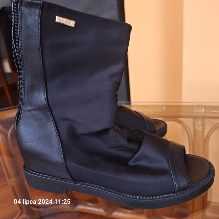 Buty-botki czarne rozmiar 40