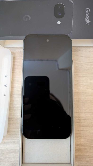 Телефон | Смартфон Google Pixel 9a 128 GB Obsidian Xfinity/Verizon Locked