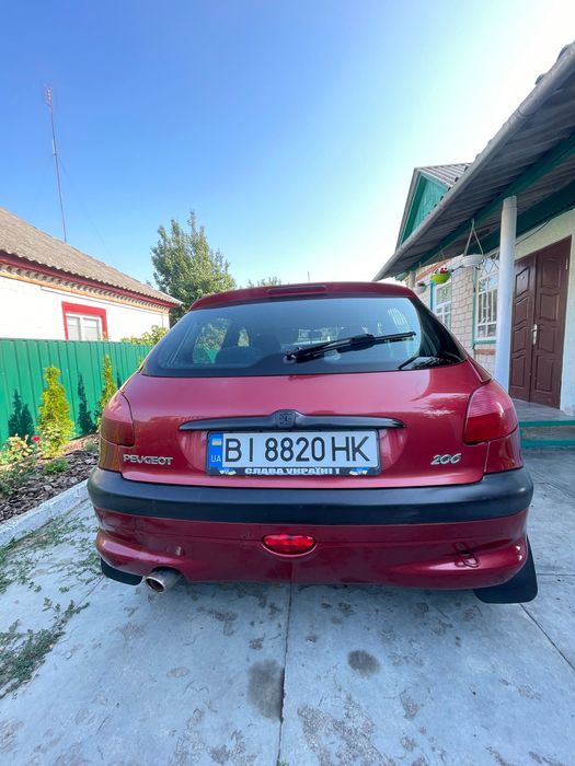Продаж автомобіля Peugeot