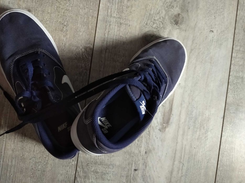 trampki Nike 40 chłopięce