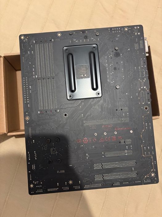 B350 with ryzem 564584846399617121