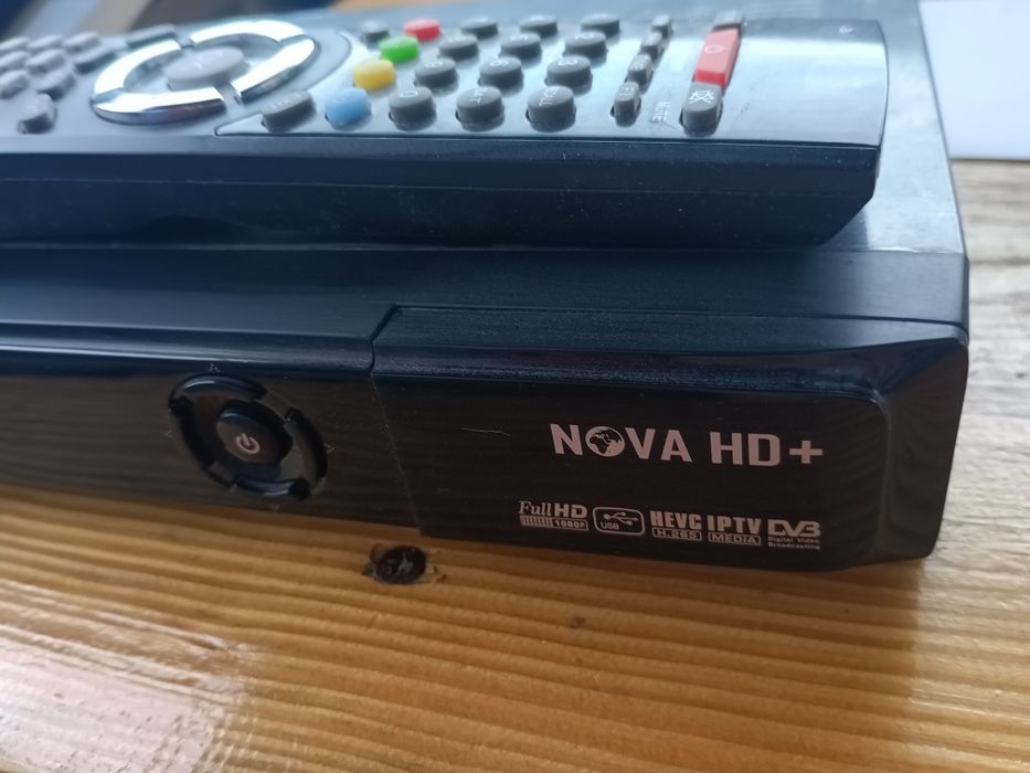 Супутниковий ресивер Tiger NOVA HD+ HEVC H.265 IPTV Full HD
