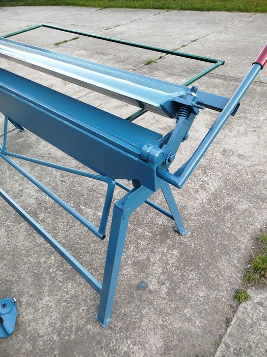 zaginarka gietarka do blachy  205 cm  z  nozycami