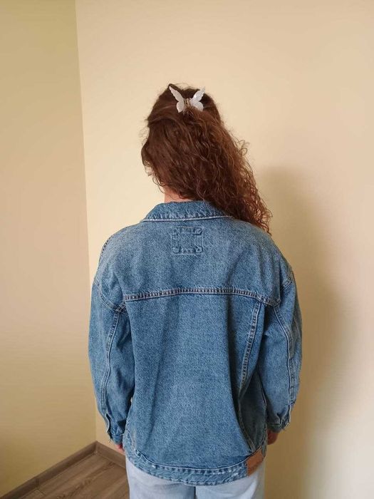 Джинсовий піджак Bershka розмір S (USA) oversize