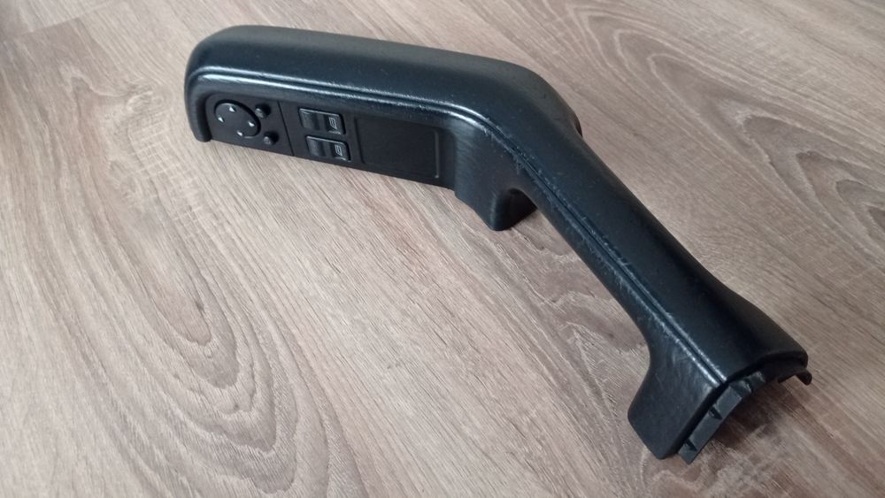 Оригінальна внутрішня ручка для Audi 80 B4