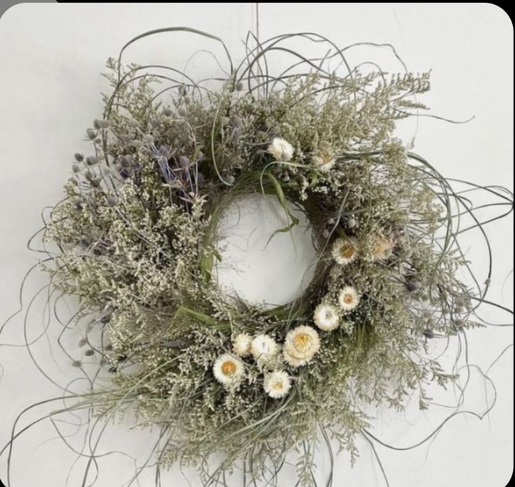 Przytulny słoneczny wieniec naturalny