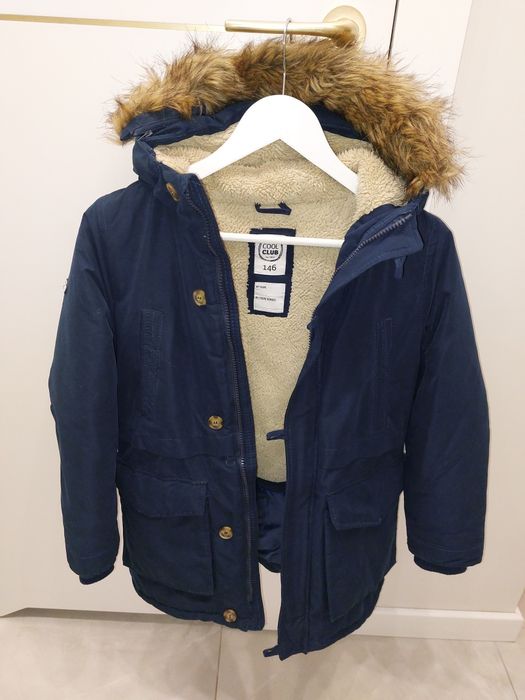 Śliczna roz 146 cm zimowa granatowa kurtka z kożuszkiem