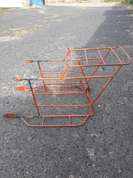 Багажник на мотоцикл