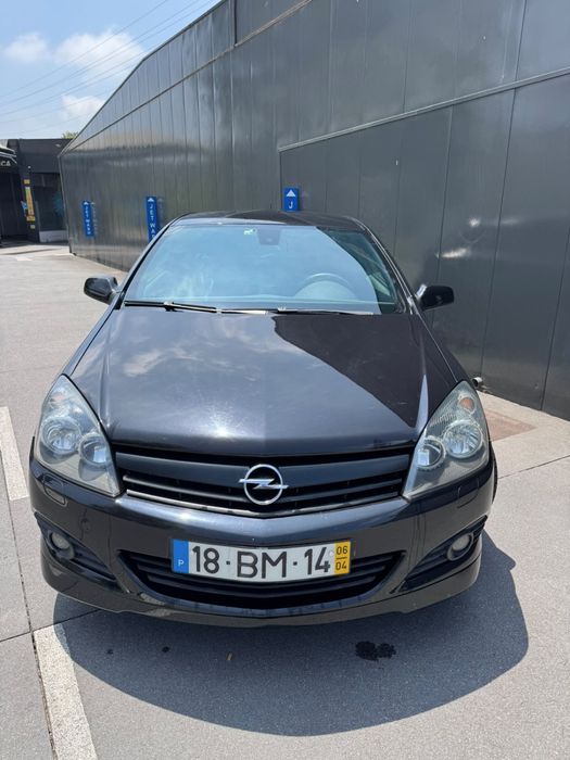 OPEL ASTRA H GTC 1.9 CDTI 150 2006 Manual Comercial Desde 97€ / Mês