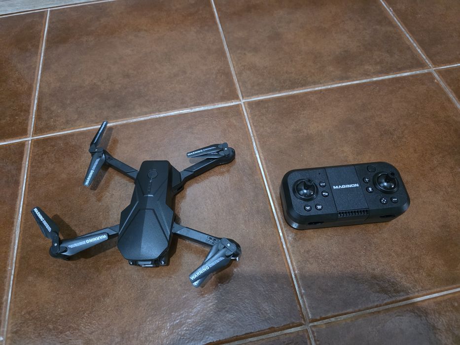 Drone maginom . .