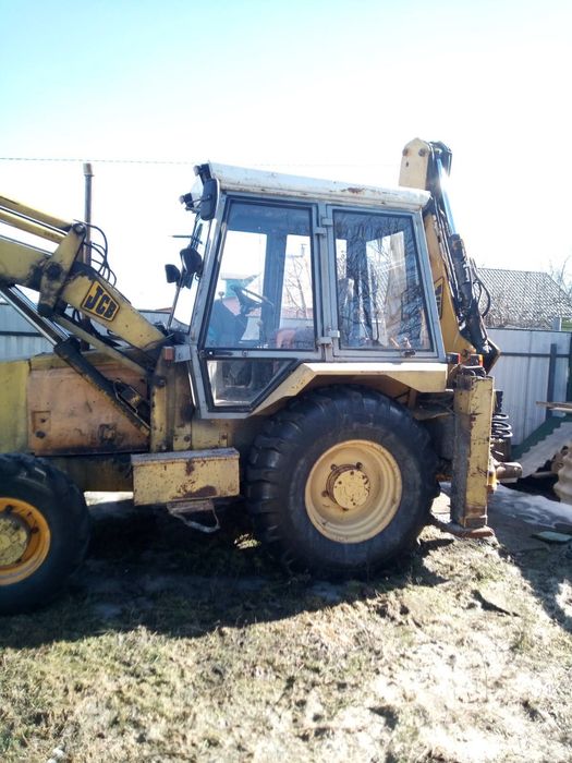 Трактор Jcb 3CX 4л двигун