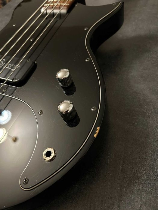 Burny LSB-65 Made in Japan gitara basowa Les Paul Music Man Joe Dart