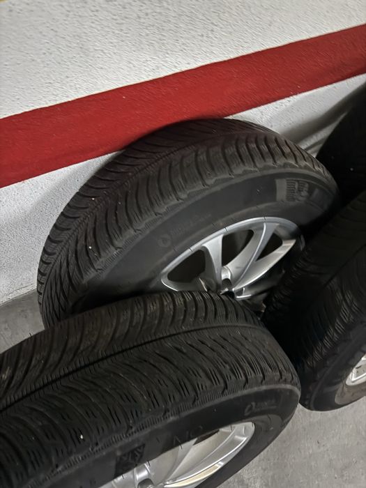 Jantes Mercedes 17” Novas com pneus Michelin