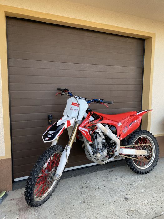 Honda CRF 250 w dobrym stanie po udokumentowanym remoncie (sxf yzf tc)
