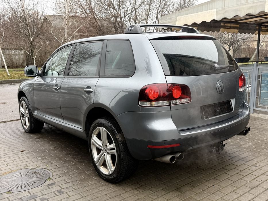 Продам Volkswagen Touareg 3.0 D