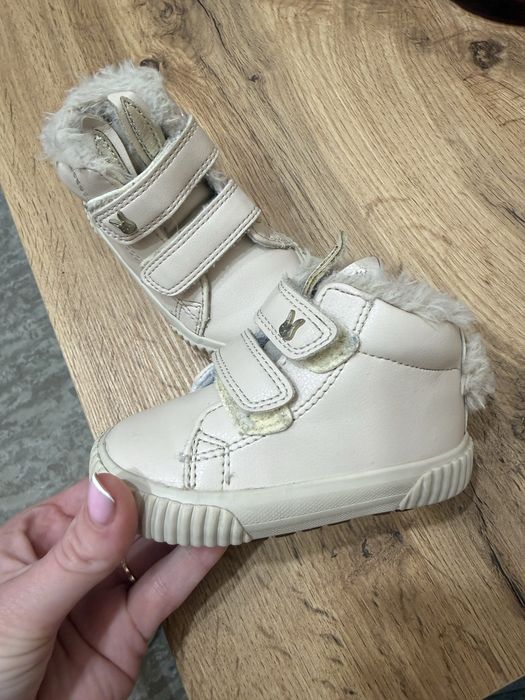 Ідеальні кеди на весну Next