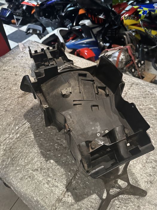 Yamaha Mocowanie Tablicy Nadkole Błotnik Chlapacz M23