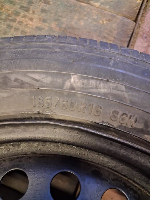 Koła felgi opony lato Ford 5x108 185/60R16 6,5 mm Toyo