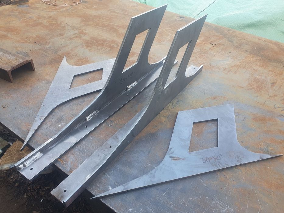 Szablony do  obróbki komina