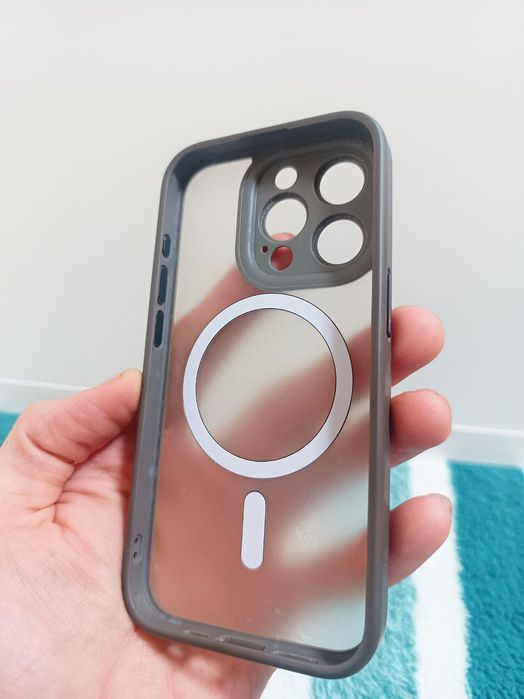 Чехол для iPhone 13 Pro и iPhone 14 Pro