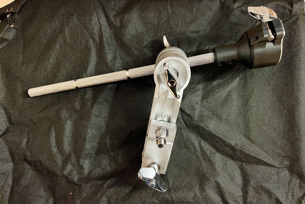 Alesis samplepad 4 + Alesis Multipad Clamp