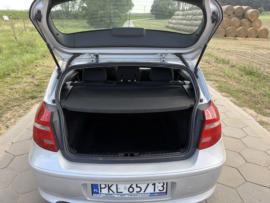 Bmw seria 1 diesel 2.0 rocznik 2011 , stan bardzo dobry