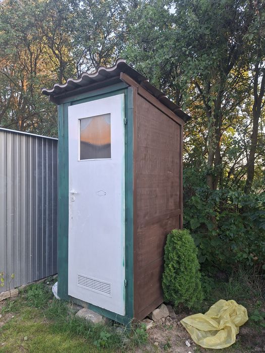 WC toaleta na działkę