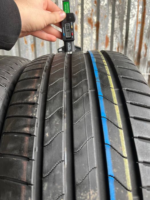 Шины БУ 235 45 R 17 Bridgestone turanza 6 enliten Лето Пара резина