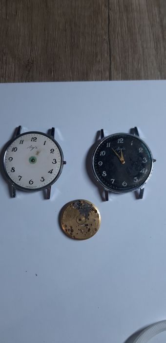 Позолоченные( Механизмы.Часы Луч.)Сделано в СССР.