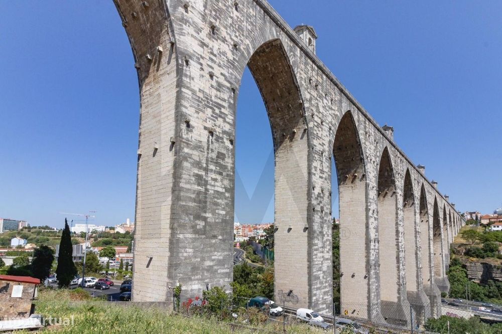 Moradia Arrendada No Bairro Da Liberdade | Campolide | 80 M² | 130.000