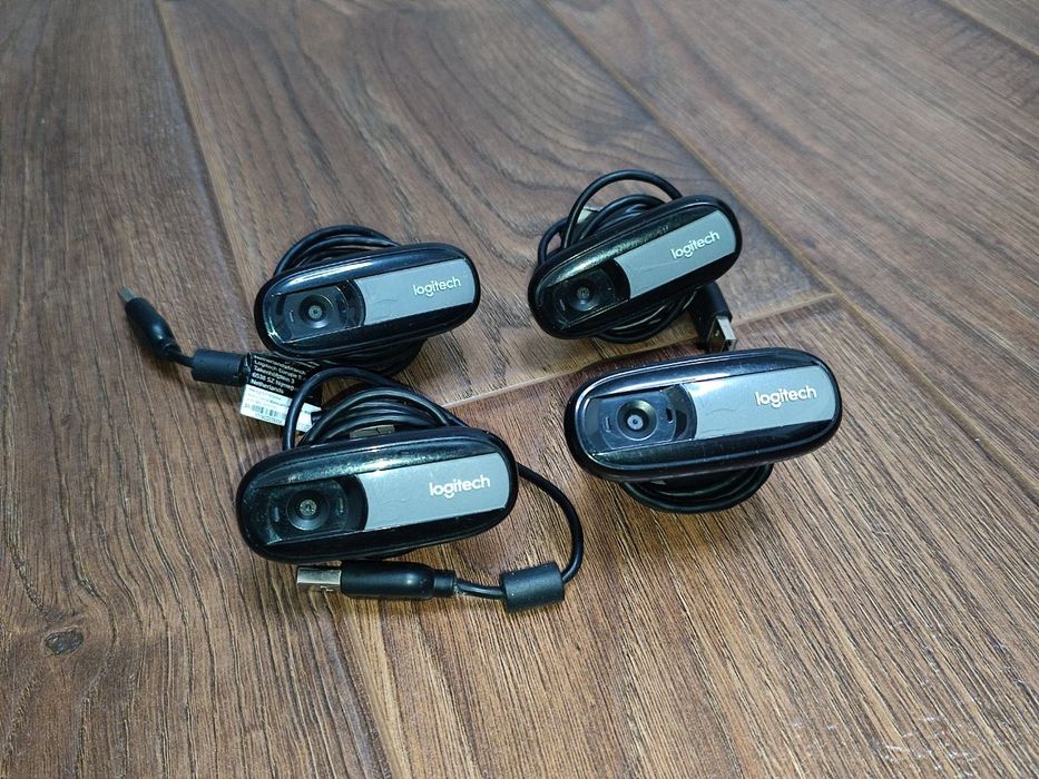 Веб-камери Logitech: C270, C170, C210