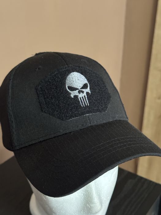 Czapeczka z daszkiem punisher