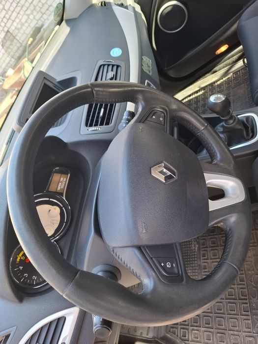 Renault Megane 3 Рено Меган 3