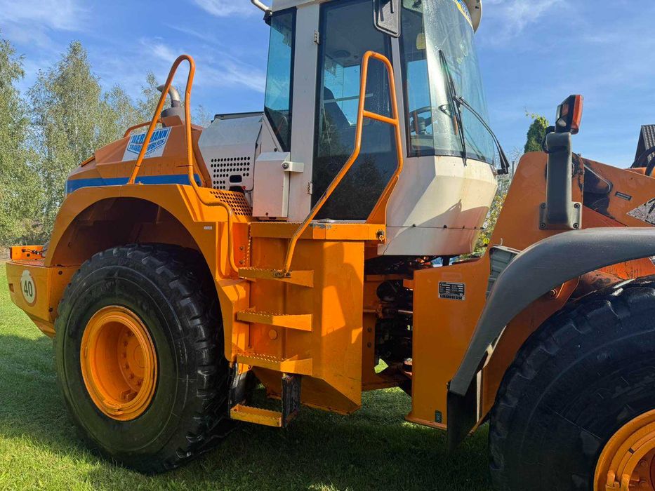 Фрональний навантажувач Liebherr L544, 2003