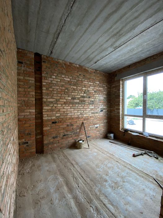 Продаж таунхаусу в ближніх Зарванцях