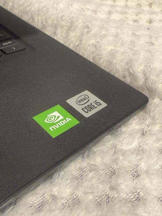 Dell Intel i5, Nvidia jak GTX Laptop Gamingowy do gier