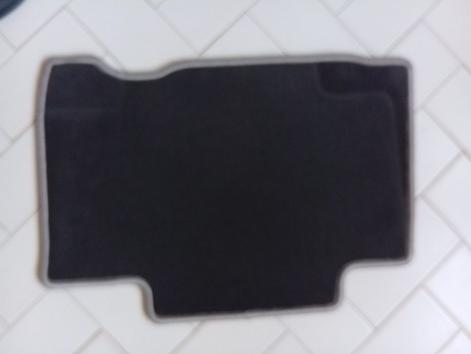Tapetes originais para Toyota Rav 4 novos