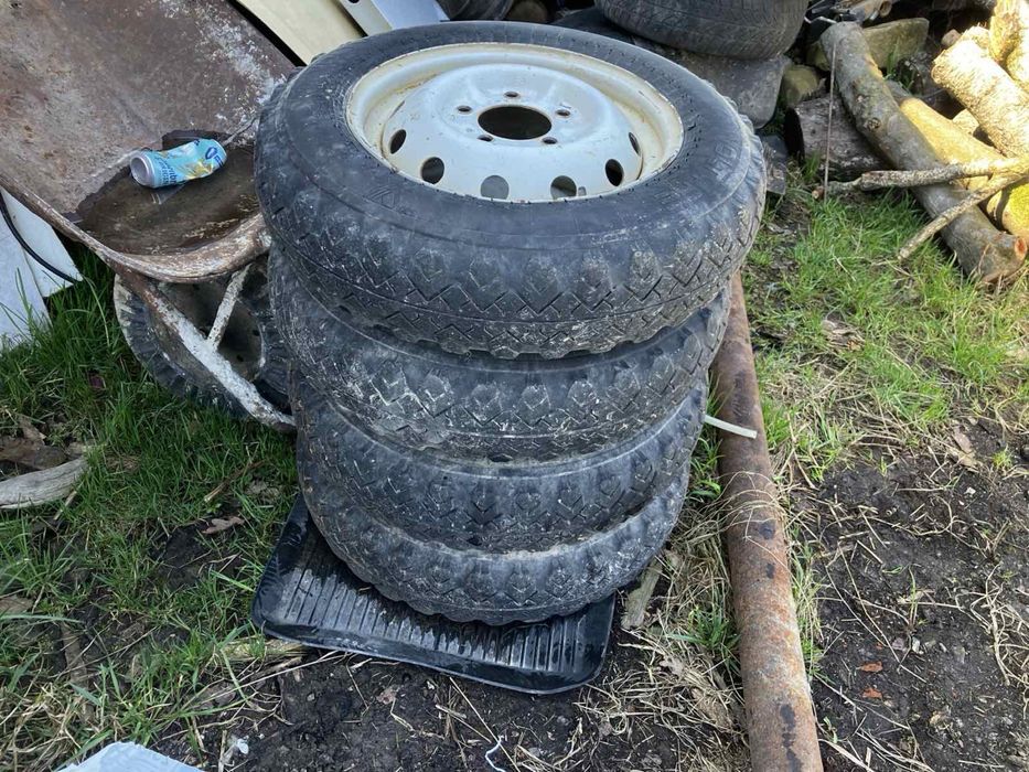 Диски і резина  комплект