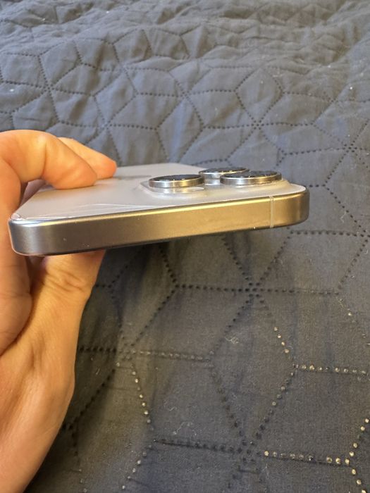 Apple iphone 15Pro Max 256 GB titanium