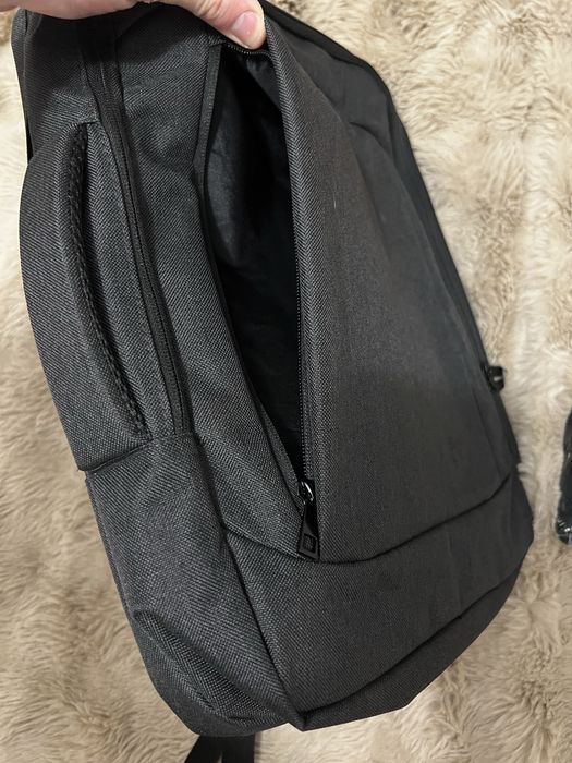 Plecak–torba 2w1 z pokrowcem przeciwdeszczowym, laptop