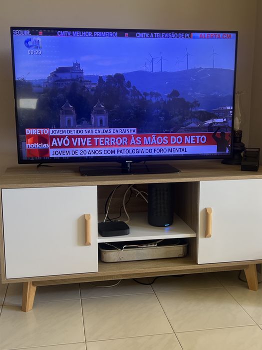 TV Philips LED – 36” (90 cm) – Excelente estado