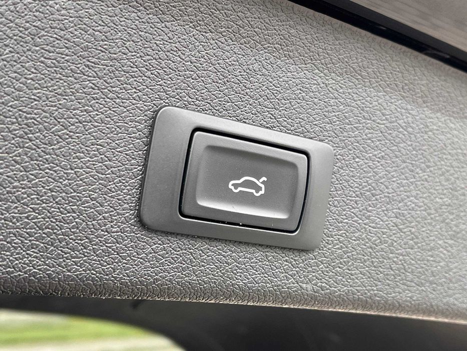 Audi    Q5  2014