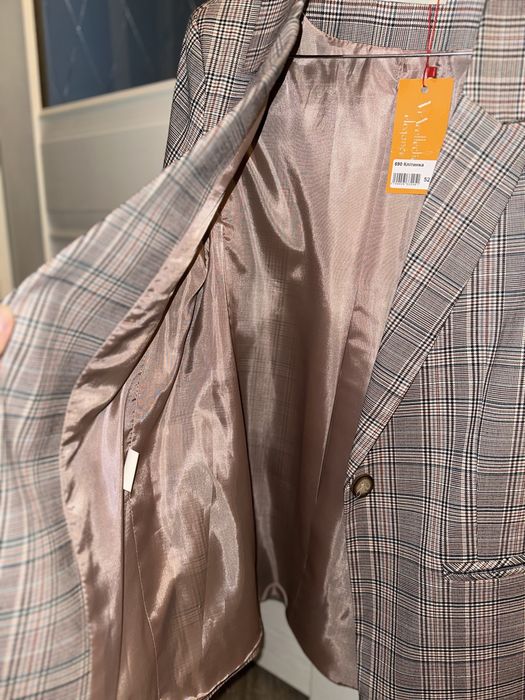 Жіночий піджак новий