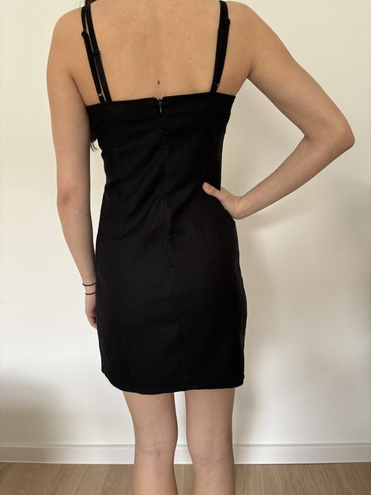 Sukienka mini na ramiączkach