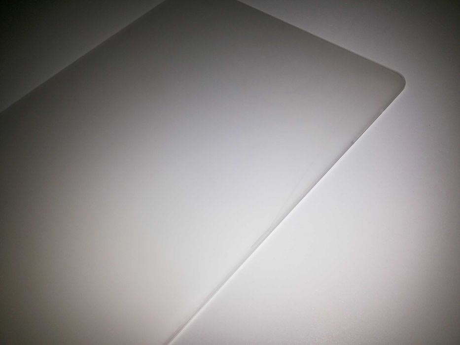 Capa Rígida Tucano para Apple Macbook Pro 13