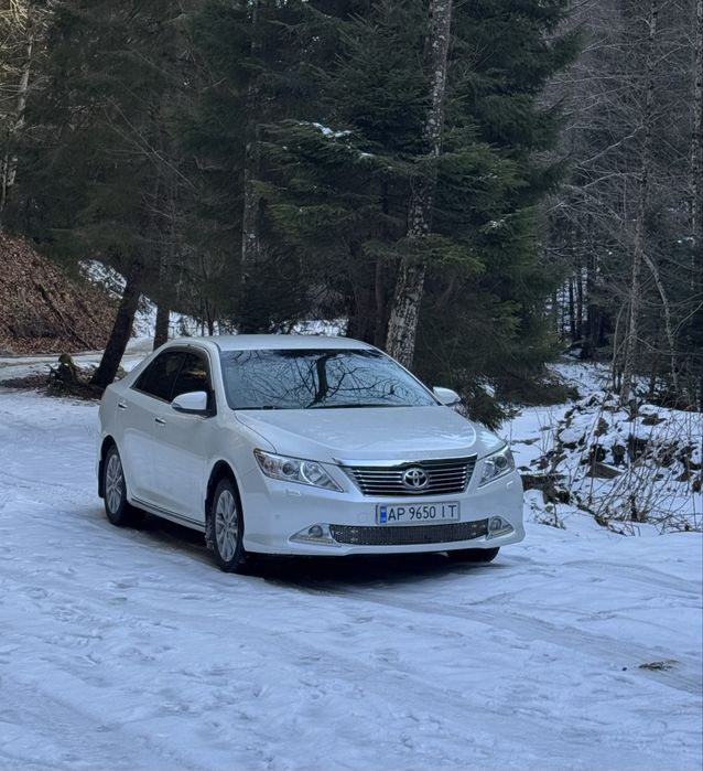 Продам Toyota Camry 2012 року