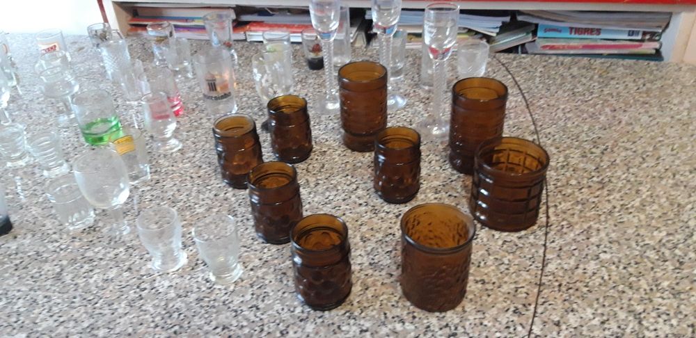 Conjunto de Cálices/Copos Pequenos Diversos