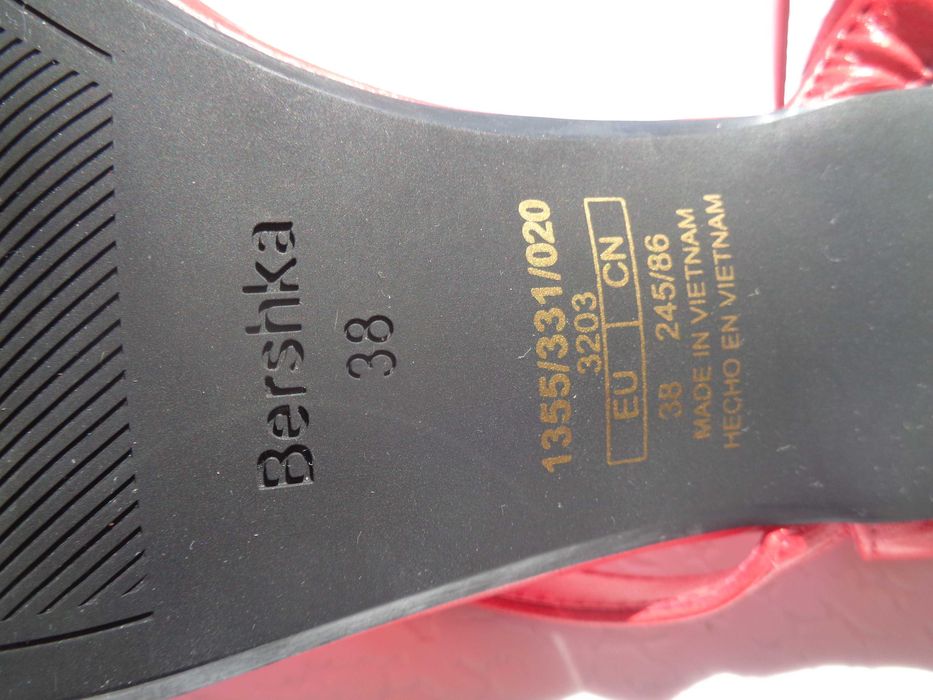 sandałki damskie Bershka 38 buty wintage prezent sandały szpilki