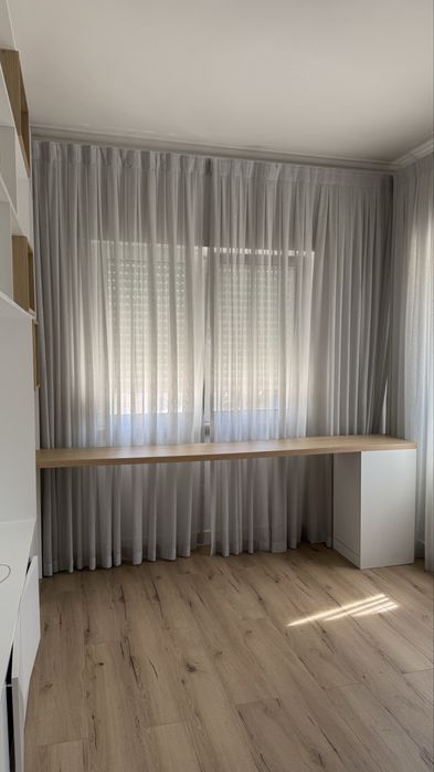 Móvel de sala / TV com arrumação e secretária